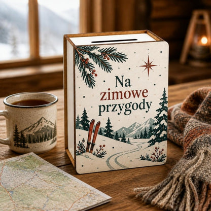 Skarbonka vintage „Na zimowe przygody” w górskiej chatce